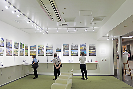 紙屋町ベースの写真展当日画像